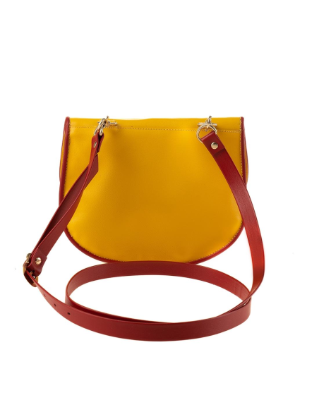 BOLSO AMARILLO LUNA Y ESTRELLA ROJA 3
